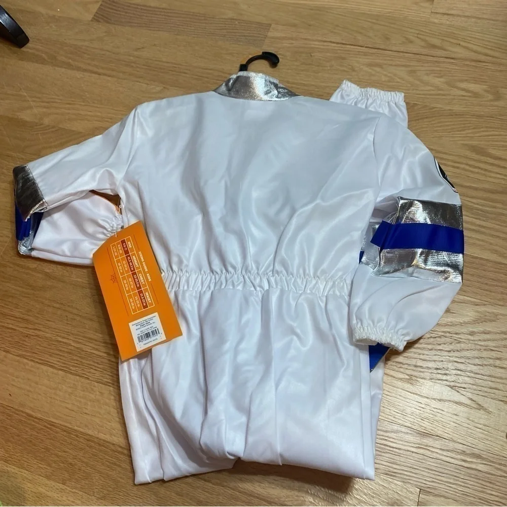 Astronaut Jumpsuit Costume NEW Kids Small Helmet Halloween Pretend Play Target - Picture 5 of 5